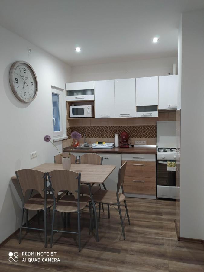 Evelyn Apartman Hajdúszoboszló المظهر الخارجي الصورة