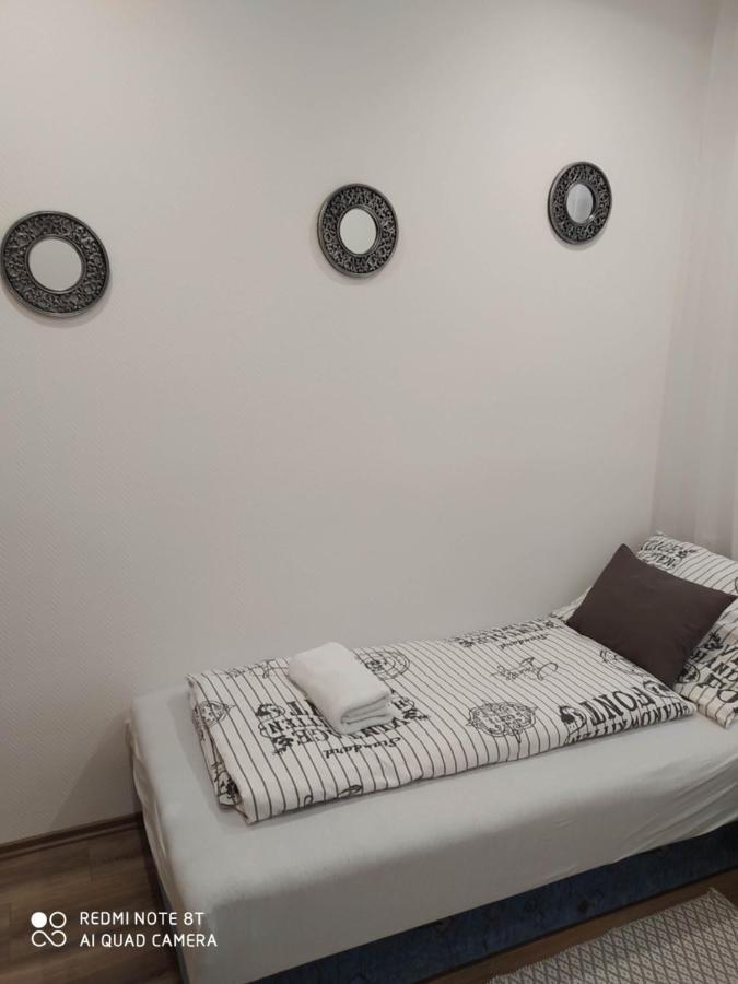 Evelyn Apartman Hajdúszoboszló المظهر الخارجي الصورة