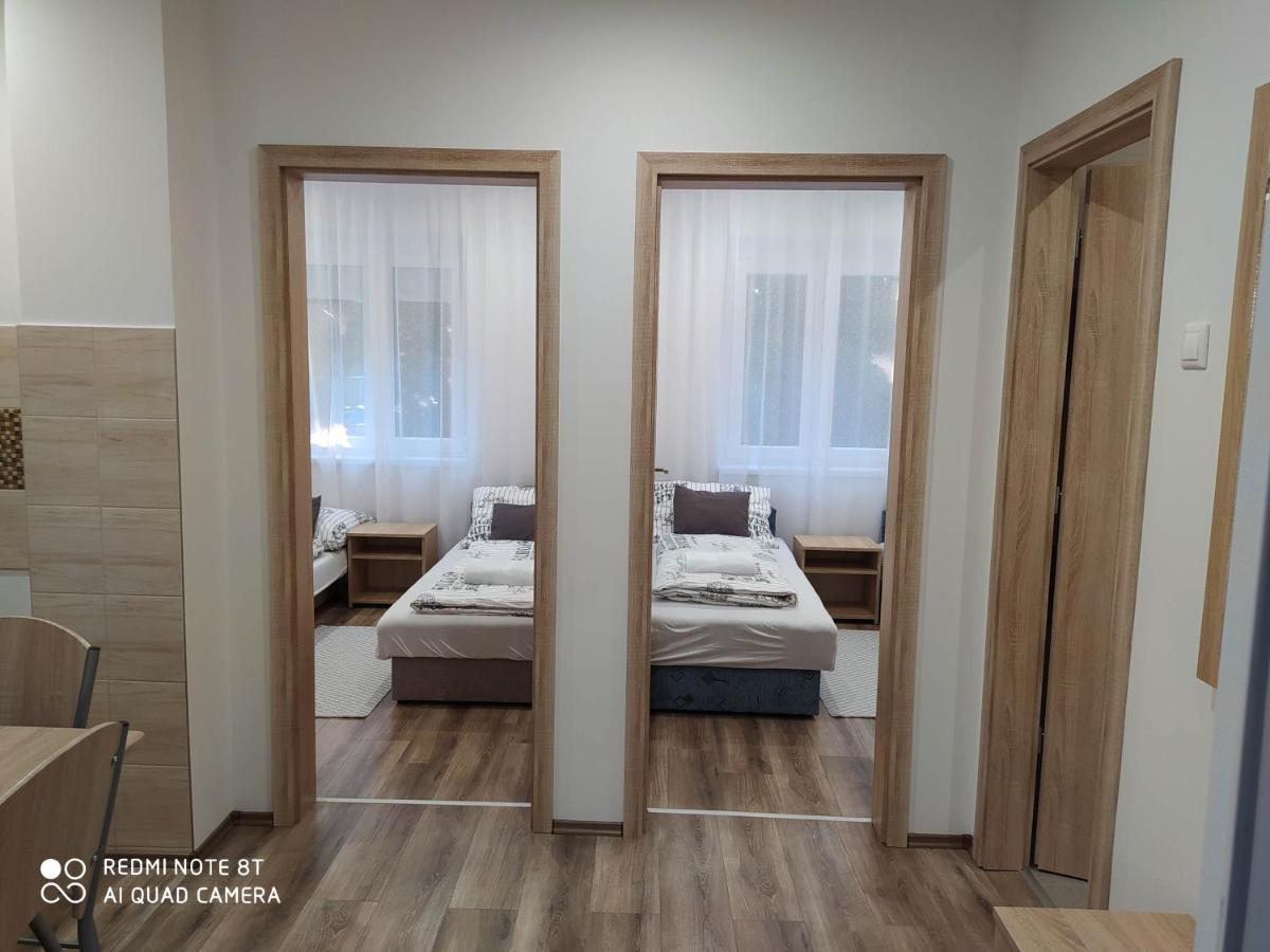Evelyn Apartman Hajdúszoboszló المظهر الخارجي الصورة